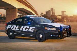 ford-police-responder-hybrid-sedan-970x647-c